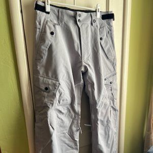 686 Men's Snowboard Pants - Waterproof and Breathable - Size Small